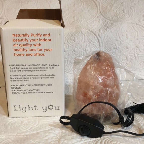 Himalayan Rock Salt Lamp - Picture 3 of 13